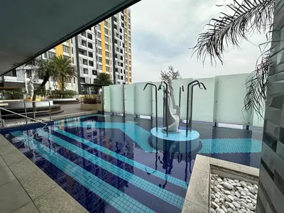 a swimming pool on the roof of a building at The Majestic Ipoh 3R2B SLY Home Twin City view unit in Ipoh
