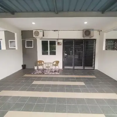 Ed 01 sitiawan homestay