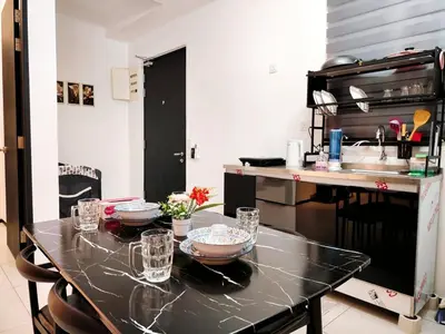 Gallery image of Sea & City View Apartment 3BR 10PAX in George Town
