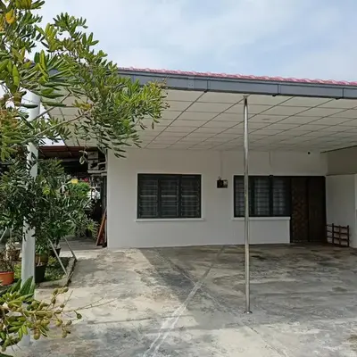 Aloe Vera Homestay - 3 Bed Rooms Corner House