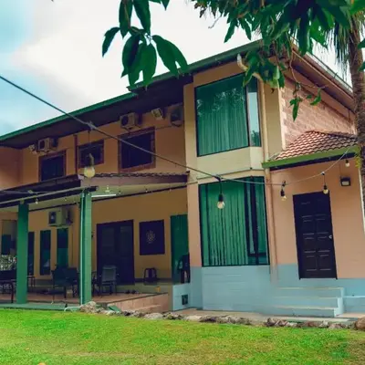 Villa Sapphire by Blue Robin - Private Taiping Villa 20pax River & Waterfall