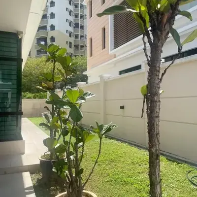 Large Family Villa Beach & Night Market Steps Away 20 Pax