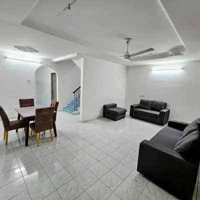 Double S Hostel