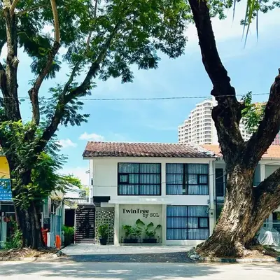TwinTree Kelawai
