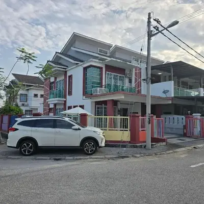 HOMESTAY KLeMERU E POH
