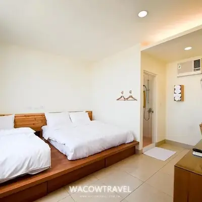 super hotel