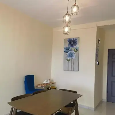 Nice Emerald Avenue suite