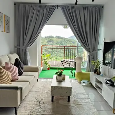 Dream 7 at Emerald avenue