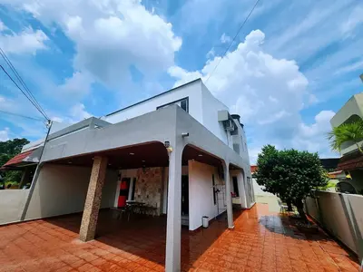 a white house with a red brick courtyard at Ipoh town7br5bath 25 pax pool table mahjong karaok in Ipoh