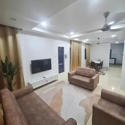 Zehra Villa Seri Iskandar with Private Pool
