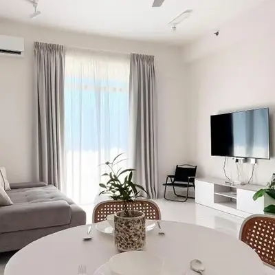 The Sun Executive Suite - Dolphin's Home