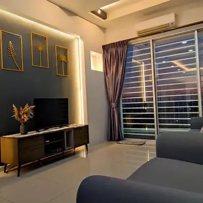 Majestic Sanctuary Homestay Taiping with Netflix - 2 Carpark