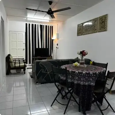Aileen Homestay Swimming Pool