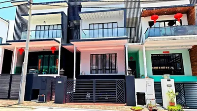 a building with akritkritkritkritkritkritkritkritkritkritkritkrit at Ipoh M Villa in Ipoh