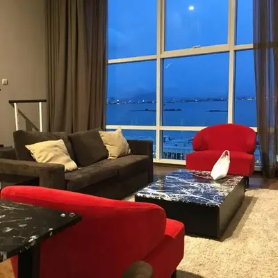 Urbano Luxury Homestay at Maritime