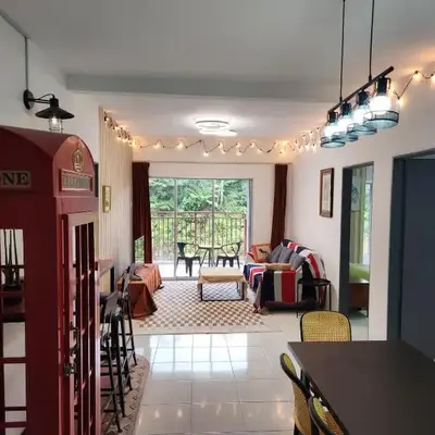 Cameron Highland 623 London style 10pax