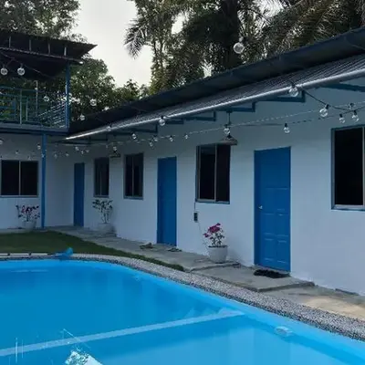 Trong Roomstays