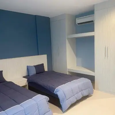 IRONMAN HomeStay