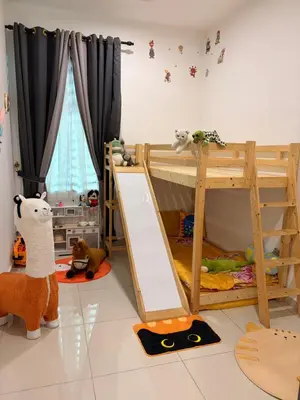 a bedroom with two bunk beds and stuffed animals at KAYA HOMESTAY SRI IORa 2 in Sungai Petani