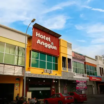 Anggun Hotel