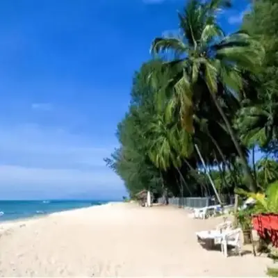 Sri Sayang Batu Ferringhi 4 Bed
