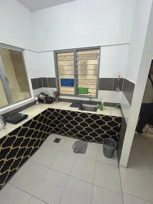 a bathroom with a sink and two windows at AYAAN LAVENDER Homestay with PS4 Gaming and Netflix at Tanah Rata Cameron Highland in Tanah Rata