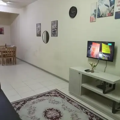 Hani Homestayz2U