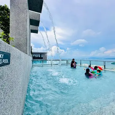 High Floor Sea View Penang Bridge Luxury 2BR