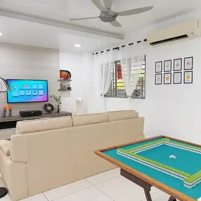 Cozy Homestay 6-10pax Double storey