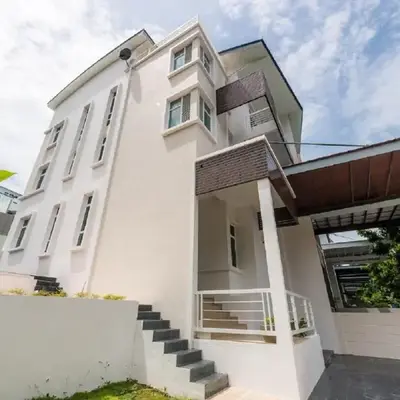 New Shamrock Beach Villas Seaview