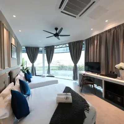 Manhattan Residence