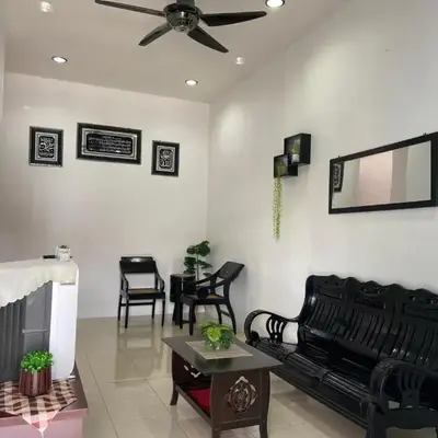 Abg Long Fadhil Homestay