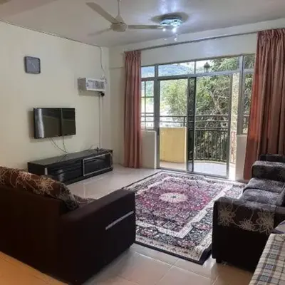 Mag Homestay at Crown Imperial Court
