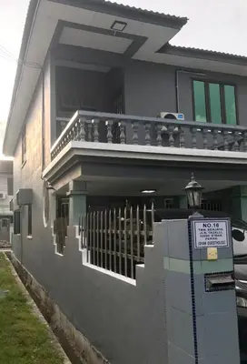 a house with a balcony and a parking meter at The Alley's @ Sitiawan, Manjung in Sitiawan