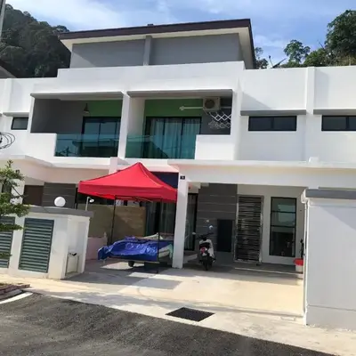 2sty Villa - Walking Distance To The Beach