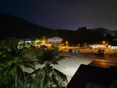 Gallery image of 2 mins to beach Apartment 3 rooms in Pasir Bogak