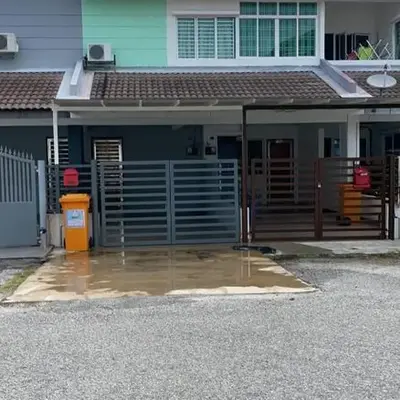 Purple TownHouse 9pax 3R2B Wifi
