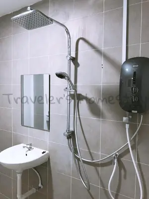 Gallery image of Traveler's homestay 旅人窝@ The Venus Sitiawan in Kampong Lumut Kiri