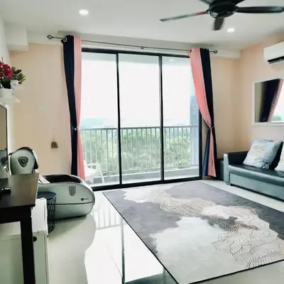 Haaniy Homestay Casa Kayangan Meru