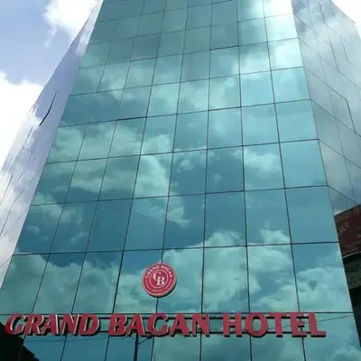 Grand Bagan Hotel