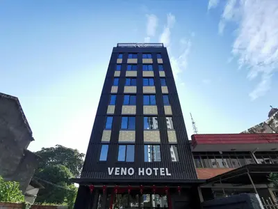 a view of a vero hotel building at VENO HOTEL in George Town