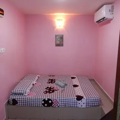 LA MOTEL