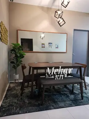 a dining room with a table and a bench at Mekar KH Homestay (Muslim) @ Brinchang in Brinchang