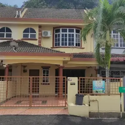 Afamily Homestay