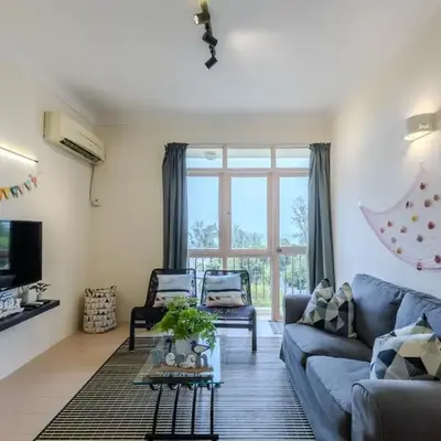 EE's Summer House - Homestay 3 min walk to beach