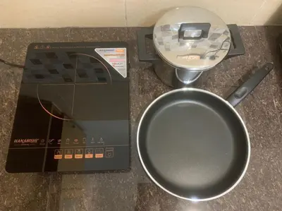 a food scale sitting on top of a counter at Private Bathroom in King Room Bukit Mertajam Alma Impian in Bukit Mertajam