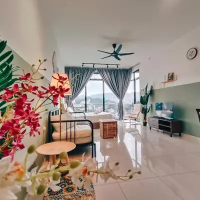 New 2BR Georgetown Warm and Lovely Homestay 10pax-无敌美景两房民宿 Beacon Executive Suite