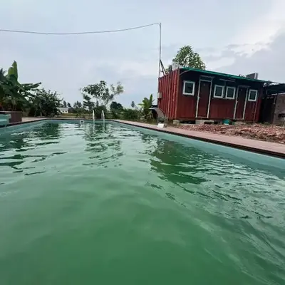 HOMESTAY Kampong KOTA AUR Resort with swimming pool