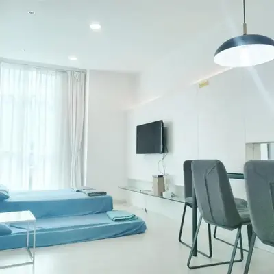 Deluxe Suites Stay