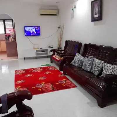 Idaman guesthouse Malay FAMILY ONLY